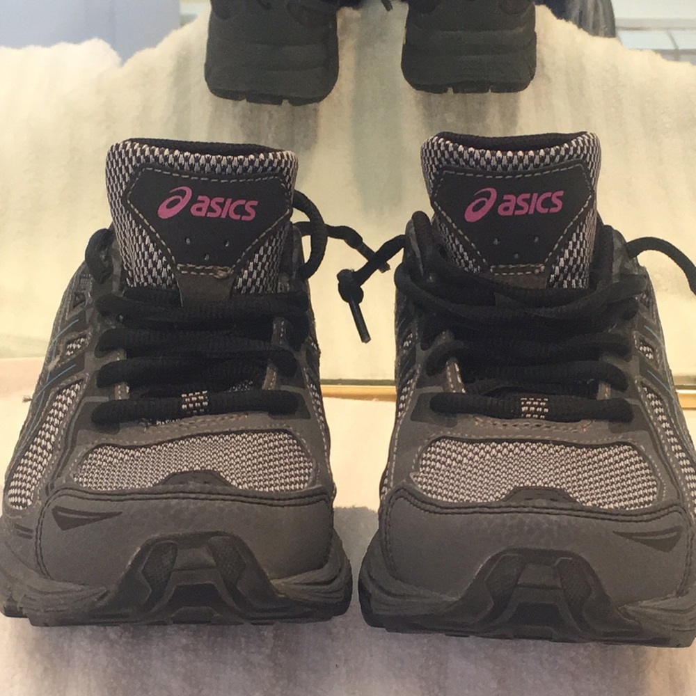 ASICS Women’s gel-venture 6 running shoes